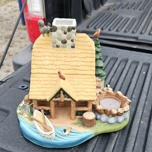 Partylite - Charming Cabin Tealight Holder